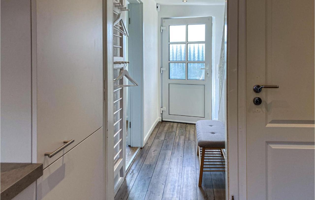Nice Home In Niebuell With Kitchen エクステリア 写真